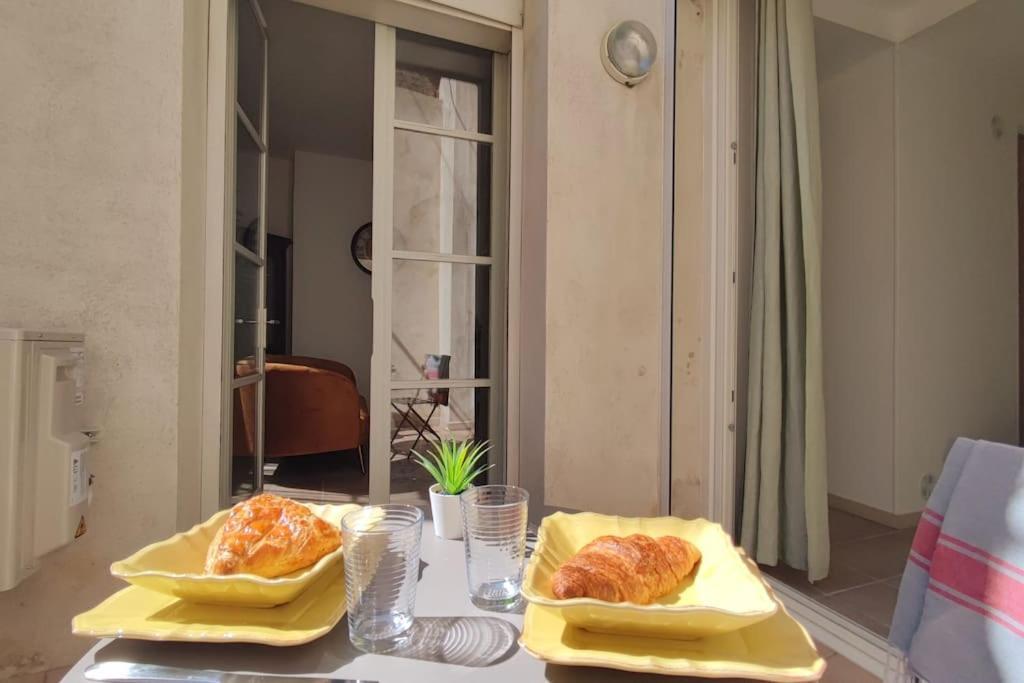 Le Nid - Proche Theatres - Terrasse - Centre-Ville - Clim - Wifi Avignon Exterior photo